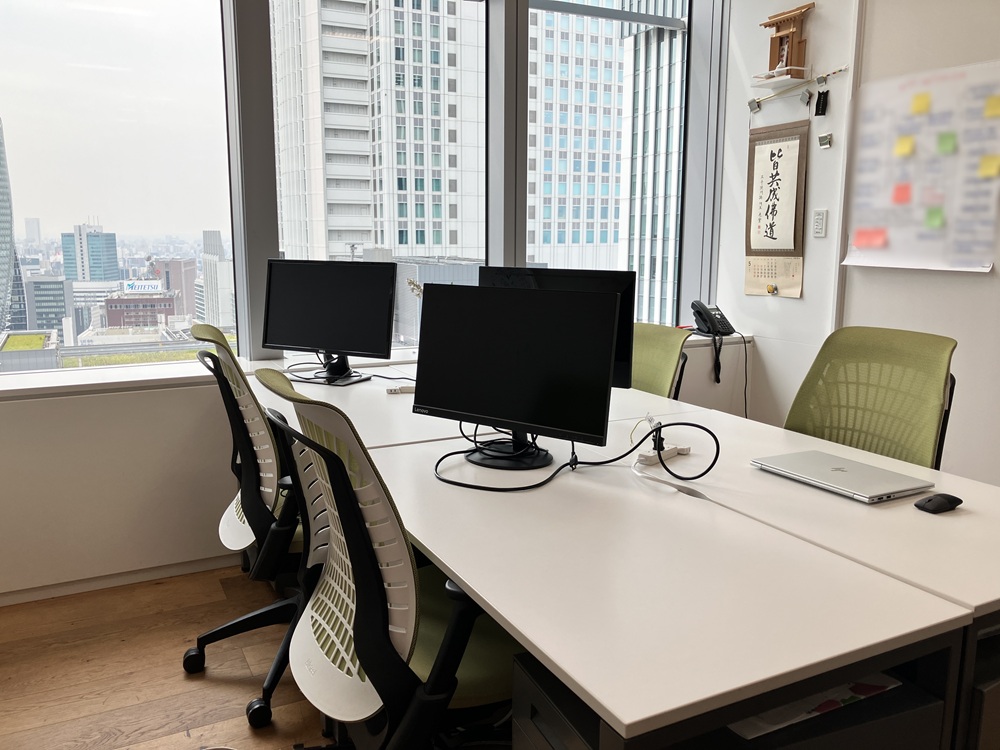 NAGOYA OFFICEのワークスペース